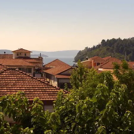 Ionian Paradise * Nydri (Lefkada)