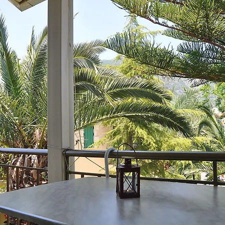 爱奥尼亚天堂公寓式酒店 公寓 *