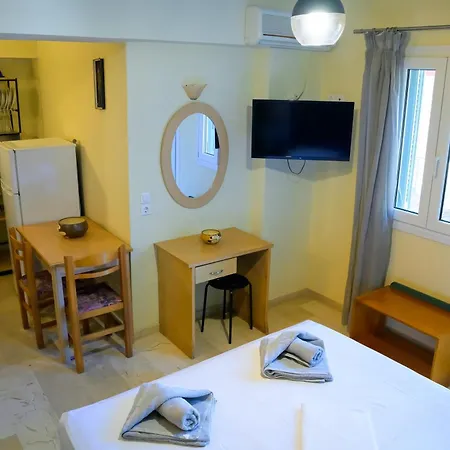 爱奥尼亚天堂公寓式酒店